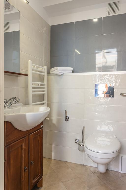 Bella Marina Apartments Констанца Екстериор снимка