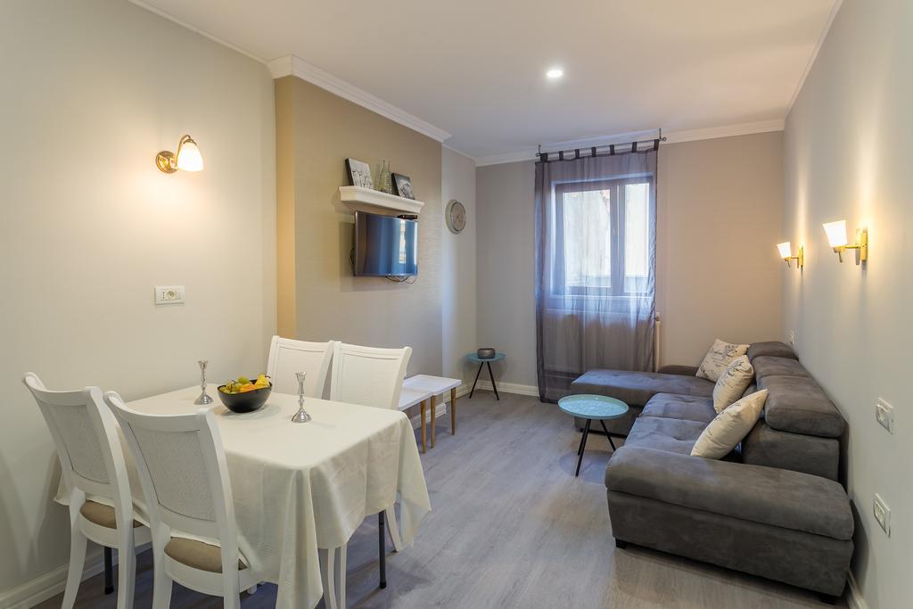 Bella Marina Apartments Констанца Екстериор снимка